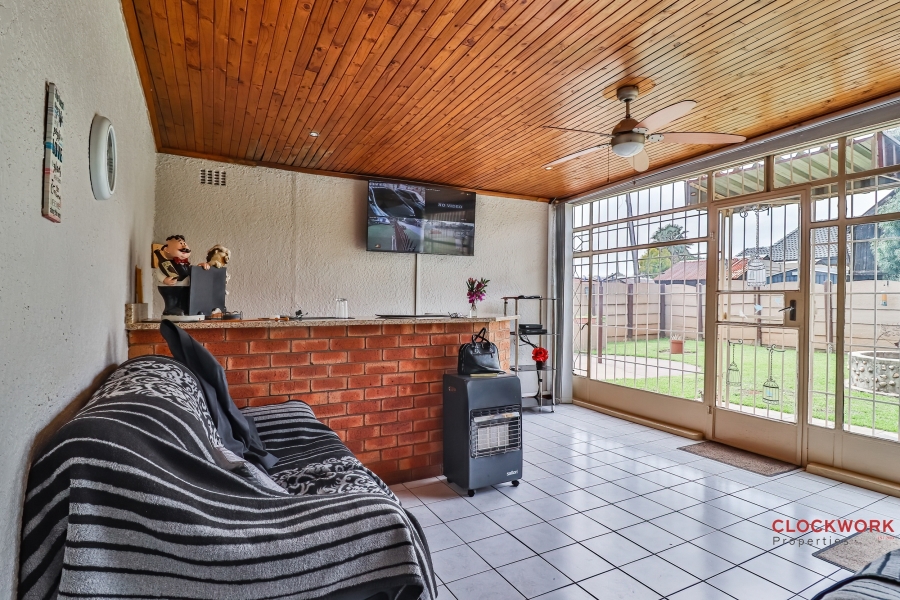 3 Bedroom Property for Sale in Rosedene Gauteng