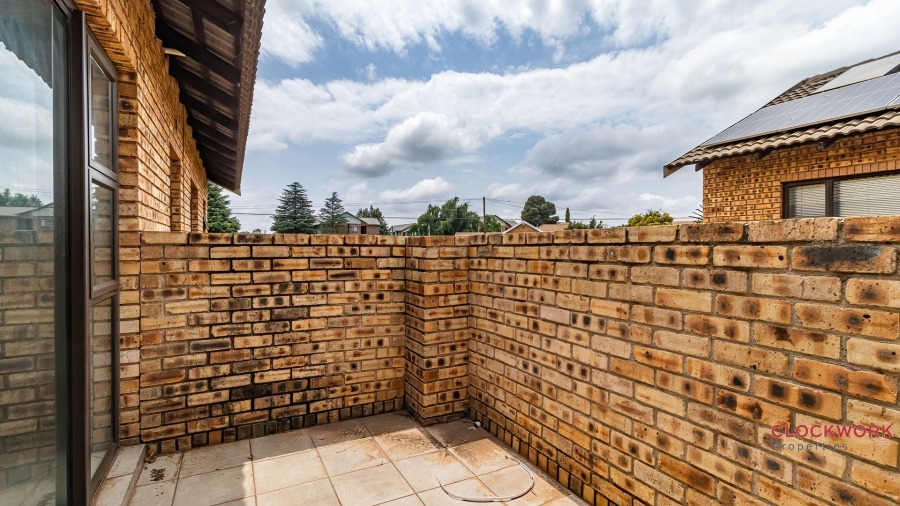 3 Bedroom Property for Sale in Goedeburg Gauteng