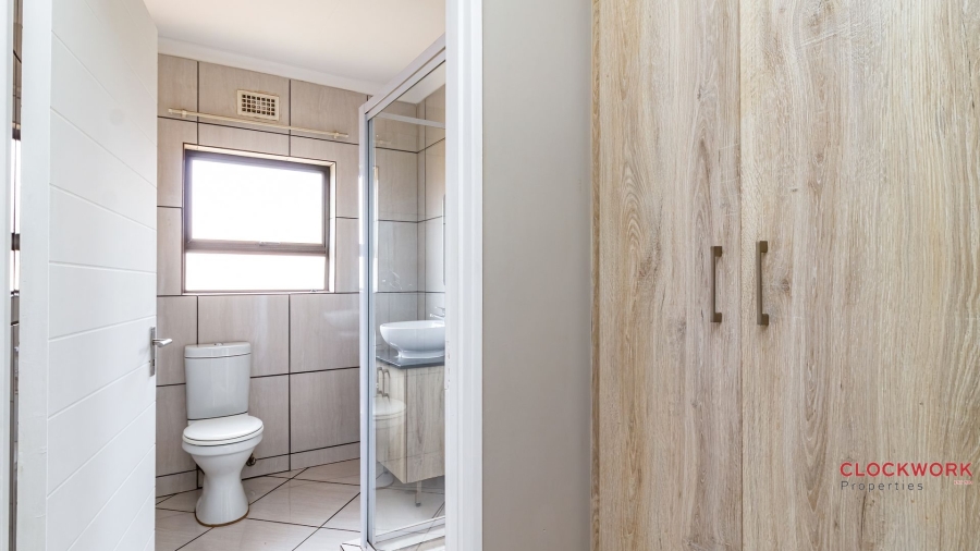 3 Bedroom Property for Sale in Goedeburg Gauteng