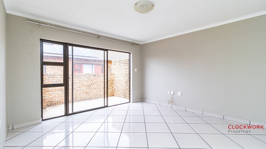 3 Bedroom Property for Sale in Goedeburg Gauteng