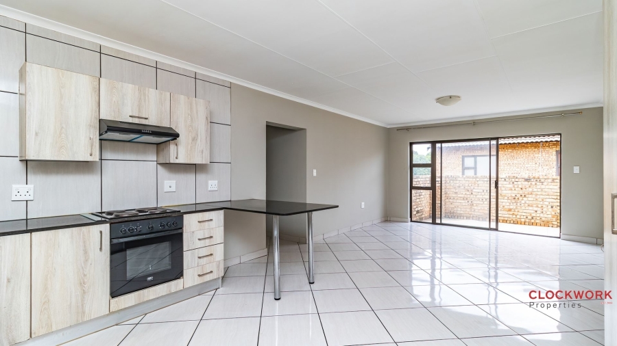 3 Bedroom Property for Sale in Goedeburg Gauteng