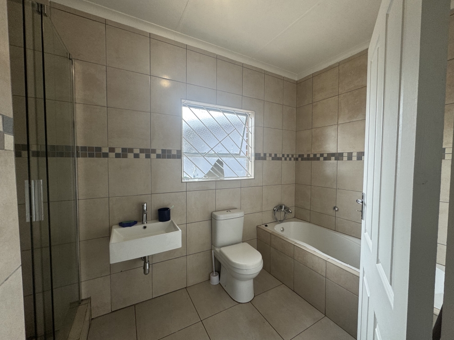 3 Bedroom Property for Sale in Mayberry Park Gauteng