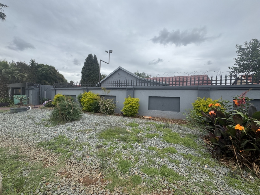 3 Bedroom Property for Sale in Mayberry Park Gauteng