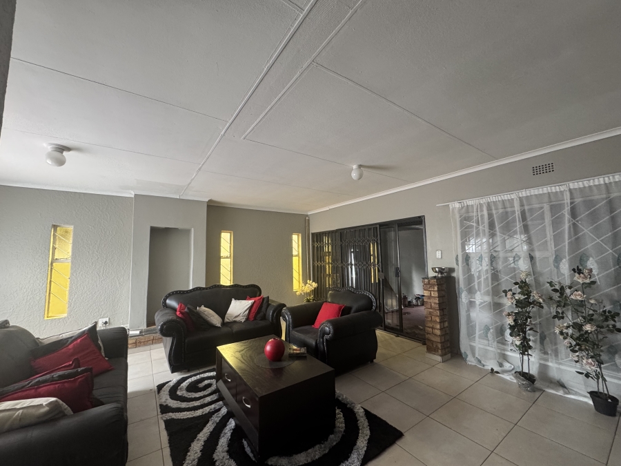 3 Bedroom Property for Sale in Mayberry Park Gauteng
