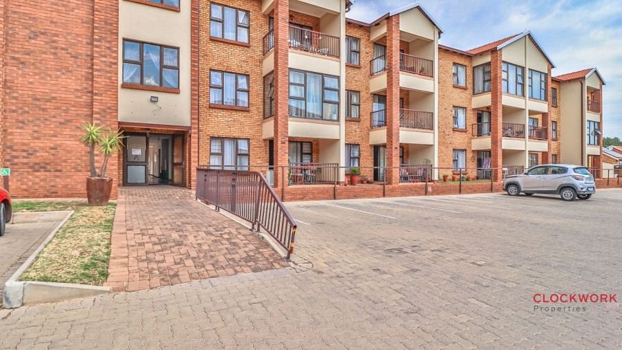 2 Bedroom Property for Sale in Brentwood Gauteng