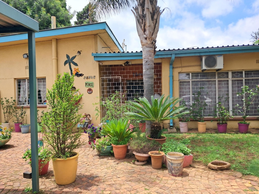 3 Bedroom Property for Sale in Brakpan Central Gauteng