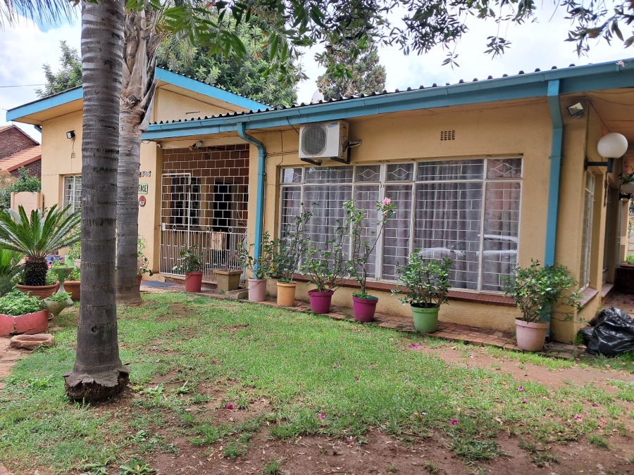 3 Bedroom Property for Sale in Brakpan Central Gauteng