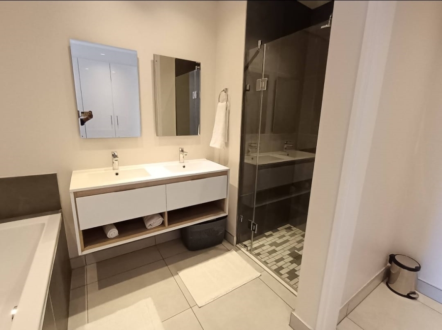 To Let 2 Bedroom Property for Rent in Glenadrienne East Gauteng