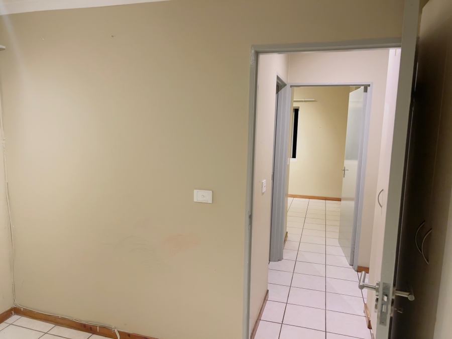 2 Bedroom Property for Sale in Esther Park Gauteng