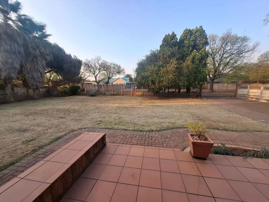 3 Bedroom Property for Sale in Parkdene Gauteng