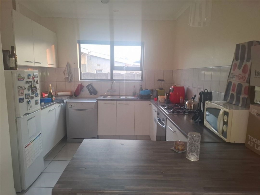 3 Bedroom Property for Sale in Parkdene Gauteng