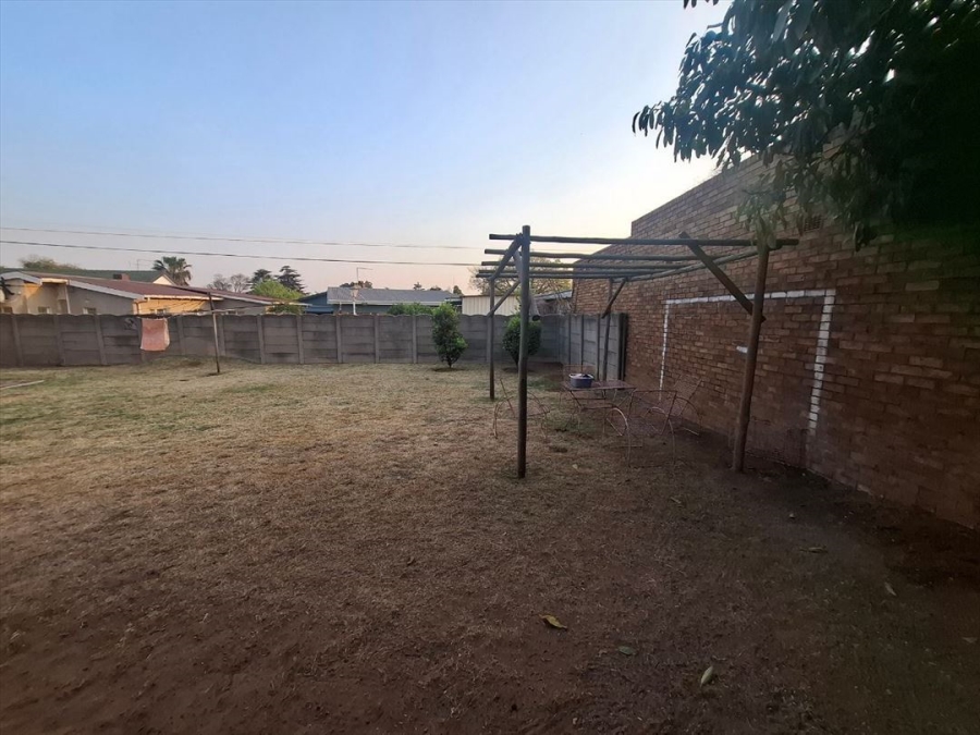 3 Bedroom Property for Sale in Parkdene Gauteng