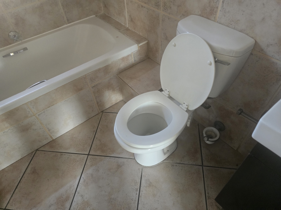 2 Bedroom Property for Sale in Northgate Gauteng