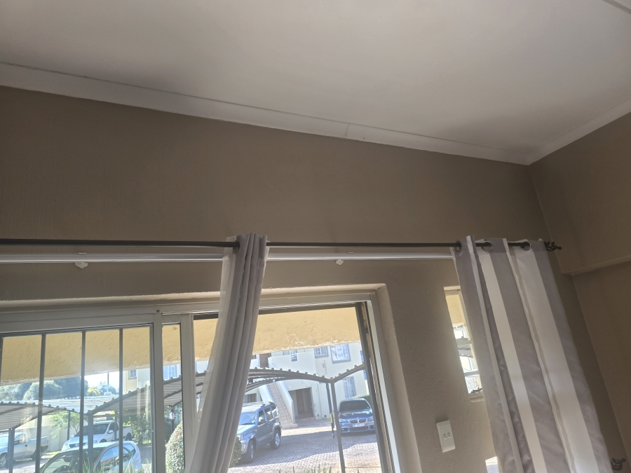 2 Bedroom Property for Sale in Northgate Gauteng