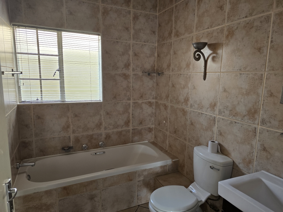 2 Bedroom Property for Sale in Northgate Gauteng