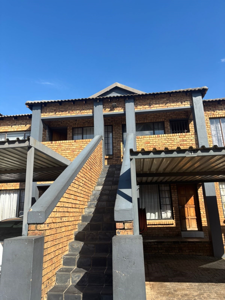 2 Bedroom Property for Sale in Elspark Gauteng