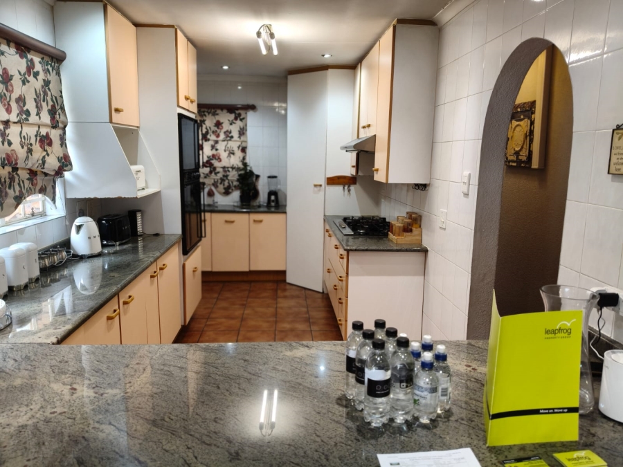 4 Bedroom Property for Sale in Van Riebeeck Park Gauteng