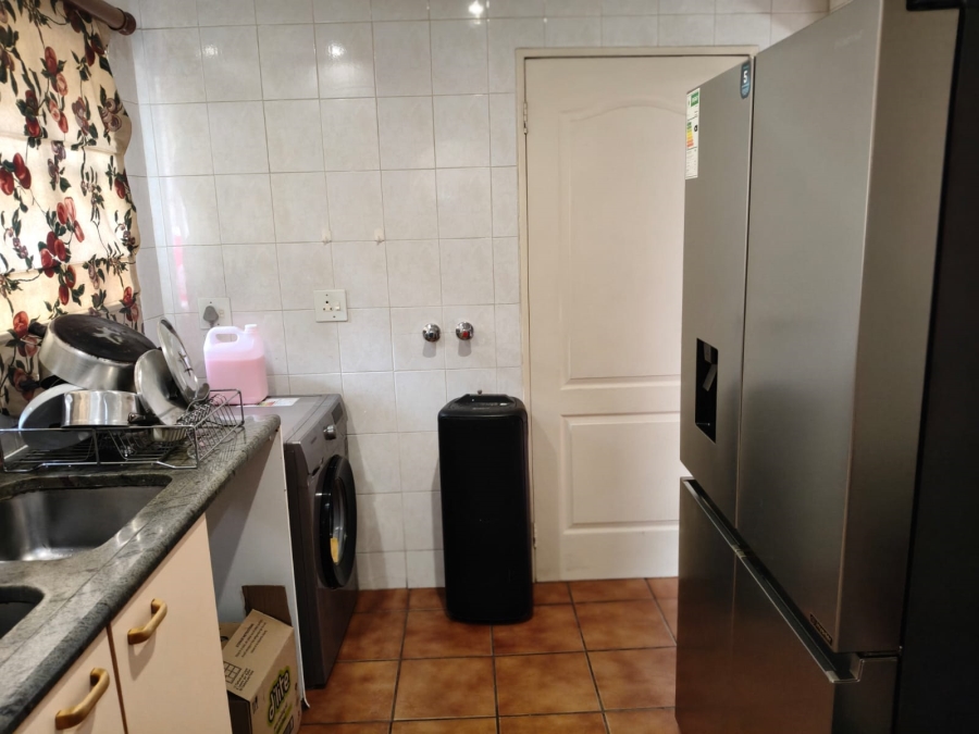 4 Bedroom Property for Sale in Van Riebeeck Park Gauteng