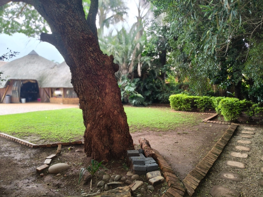 4 Bedroom Property for Sale in Van Riebeeck Park Gauteng