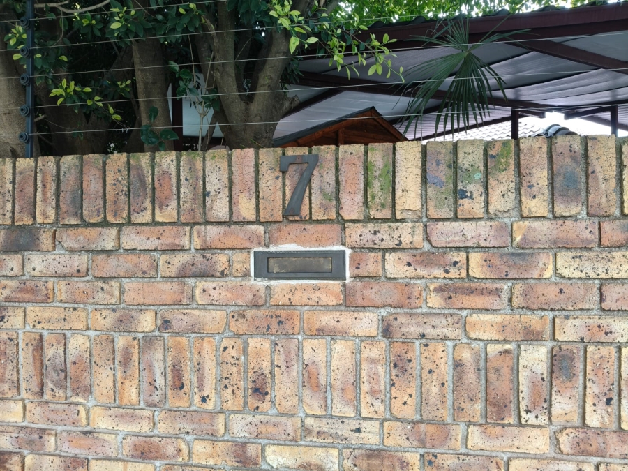 4 Bedroom Property for Sale in Van Riebeeck Park Gauteng