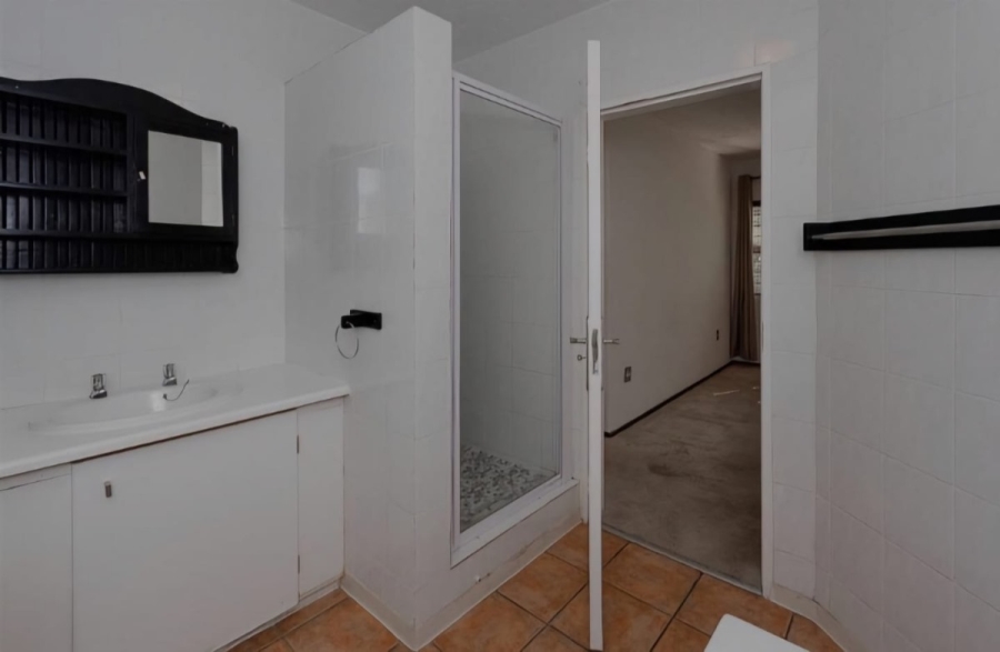 1 Bedroom Property for Sale in Bedford Gardens Gauteng