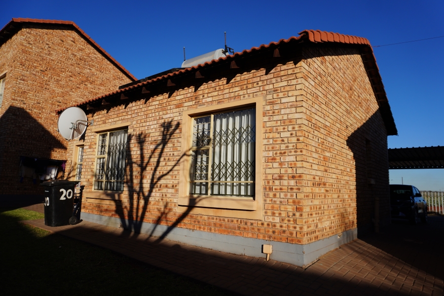 3 Bedroom Property for Sale in Dawn Park Gauteng