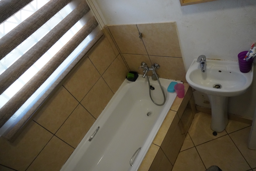 3 Bedroom Property for Sale in Dawn Park Gauteng