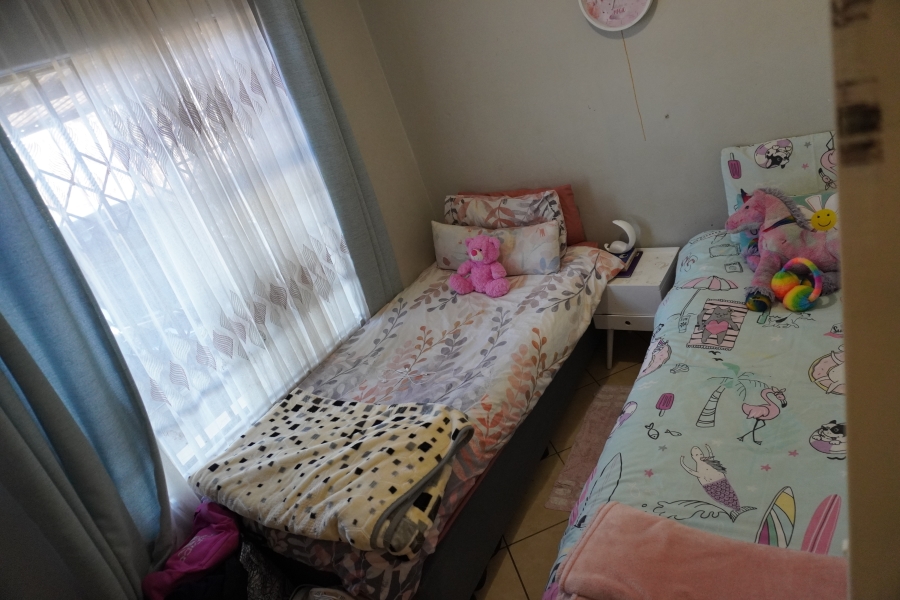 3 Bedroom Property for Sale in Dawn Park Gauteng