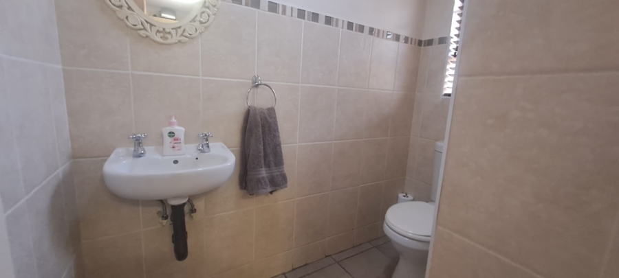 2 Bedroom Property for Sale in Rynfield Gauteng