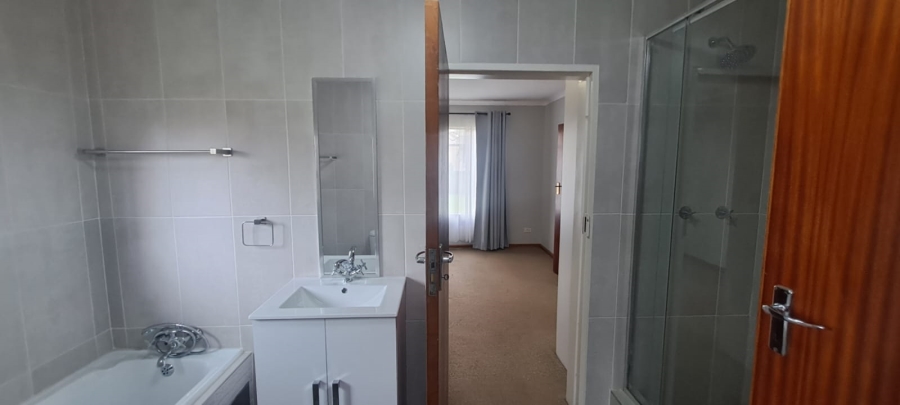 2 Bedroom Property for Sale in Pomona Gauteng
