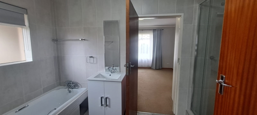2 Bedroom Property for Sale in Pomona Gauteng