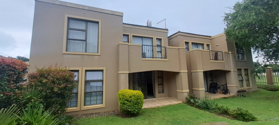 2 Bedroom Property for Sale in Jansenpark Gauteng