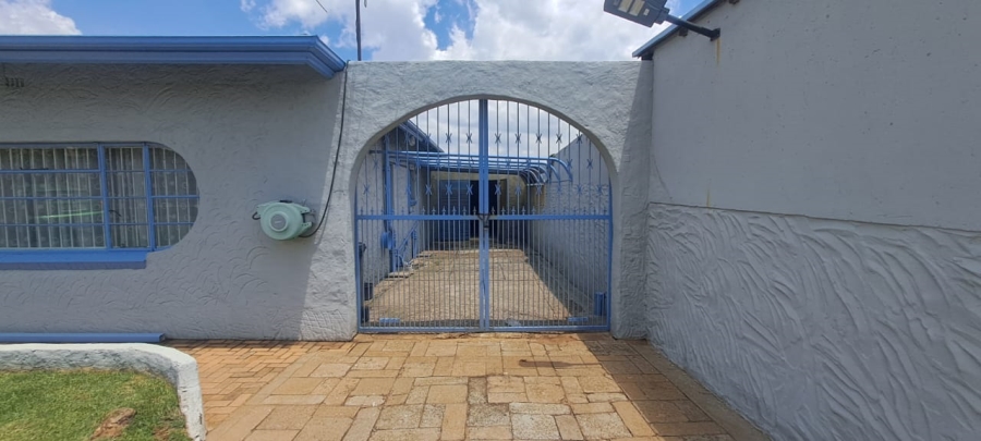 3 Bedroom Property for Sale in Gerdview Gauteng