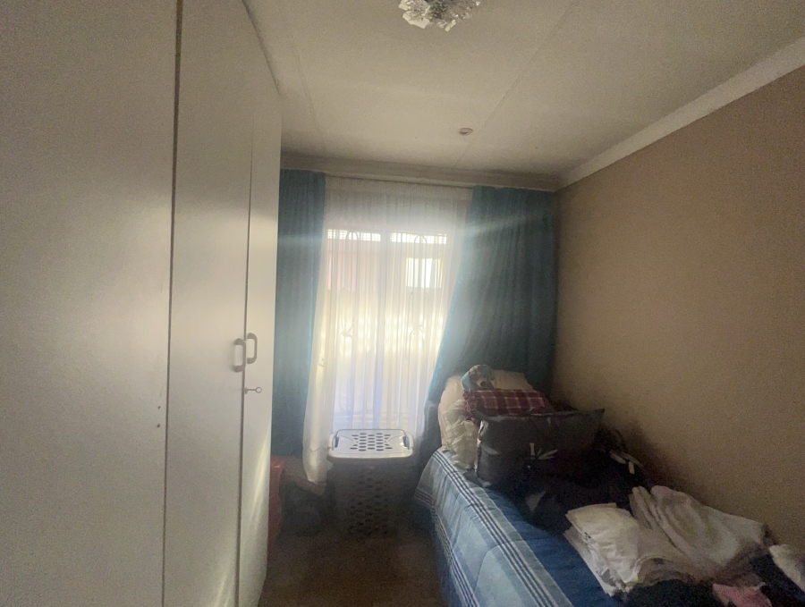 3 Bedroom Property for Sale in Protea Glen Gauteng