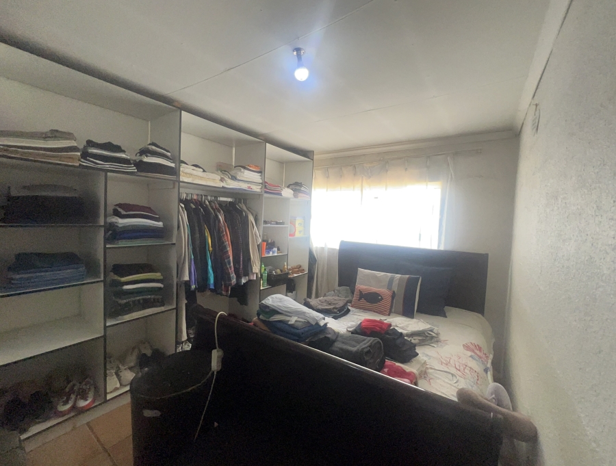 5 Bedroom Property for Sale in Dobsonville Gauteng