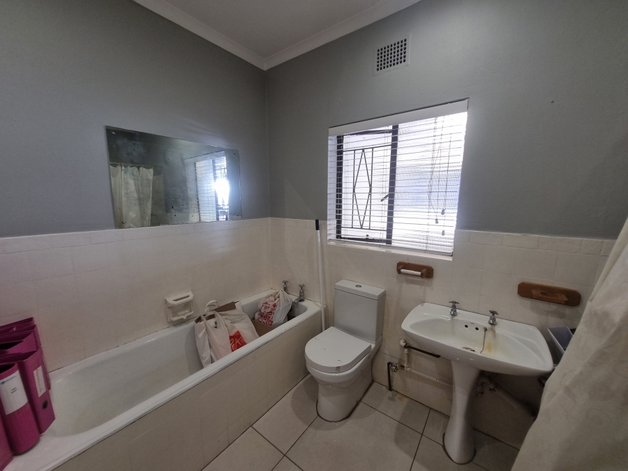 To Let commercial Property for Rent in Menlo Park Gauteng