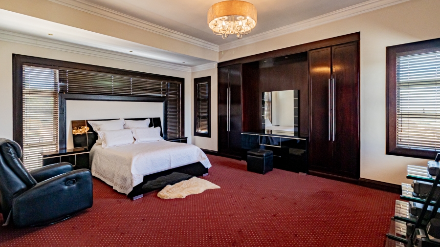 7 Bedroom Property for Sale in The Hills Game Reserve Estate Gauteng