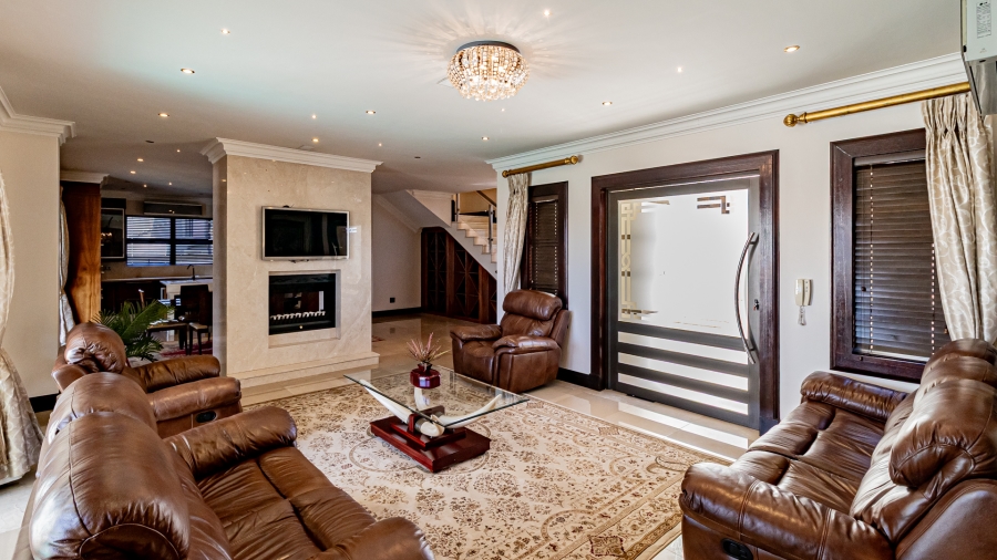 7 Bedroom Property for Sale in The Hills Game Reserve Estate Gauteng