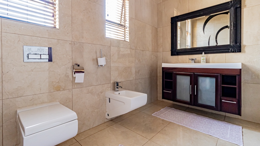 7 Bedroom Property for Sale in The Hills Game Reserve Estate Gauteng