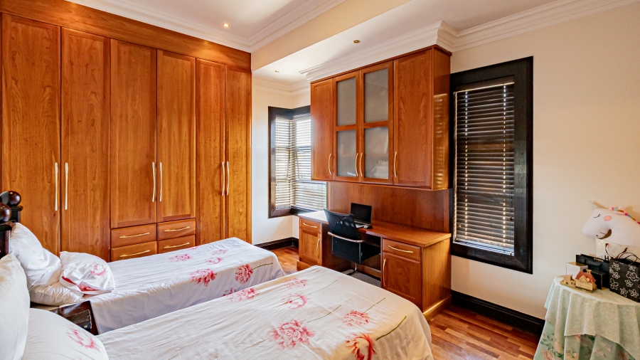 7 Bedroom Property for Sale in The Hills Game Reserve Estate Gauteng