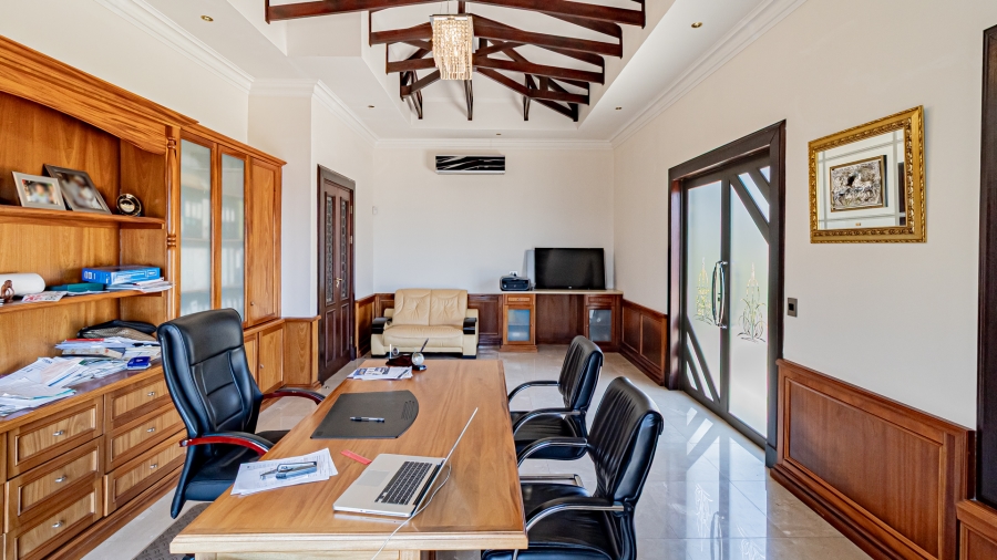 7 Bedroom Property for Sale in The Hills Game Reserve Estate Gauteng