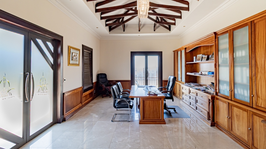 7 Bedroom Property for Sale in The Hills Game Reserve Estate Gauteng