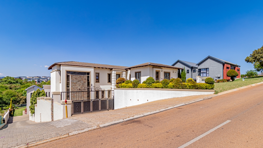 7 Bedroom Property for Sale in The Hills Game Reserve Estate Gauteng