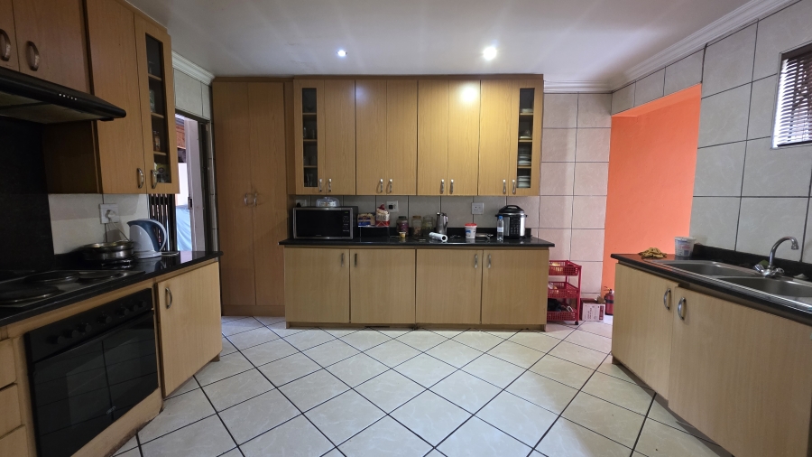 4 Bedroom Property for Sale in Menlo Park Gauteng