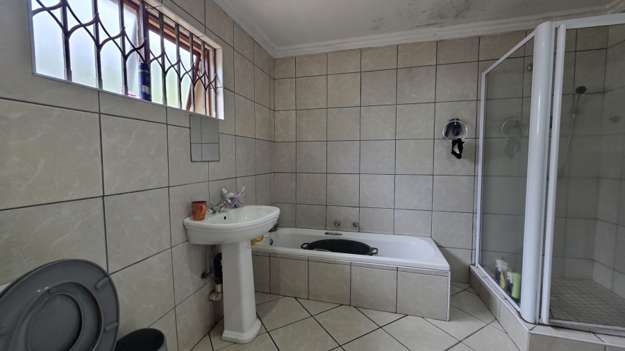 4 Bedroom Property for Sale in Menlo Park Gauteng