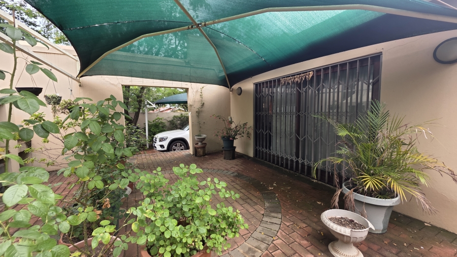 4 Bedroom Property for Sale in Menlo Park Gauteng