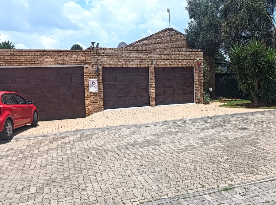 To Let 3 Bedroom Property for Rent in Terenure Gauteng