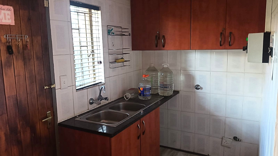 To Let 3 Bedroom Property for Rent in Terenure Gauteng