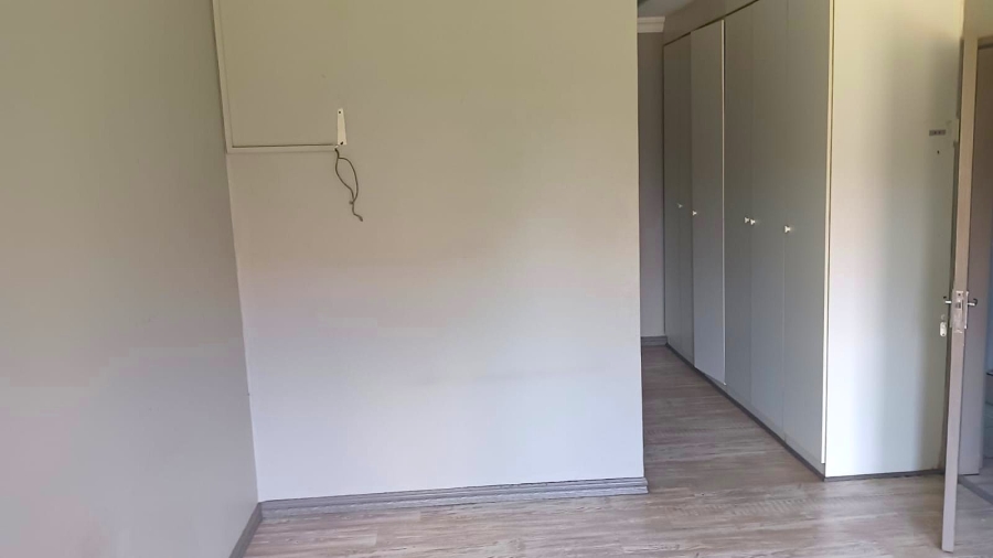 To Let 3 Bedroom Property for Rent in Terenure Gauteng