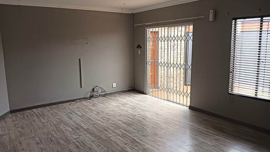To Let 3 Bedroom Property for Rent in Terenure Gauteng